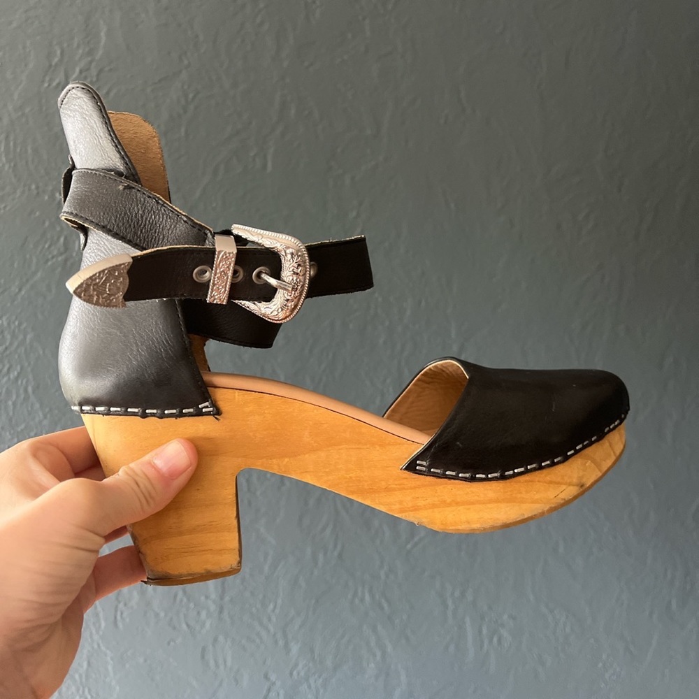 Free People Andora black wood platform clogs size 40